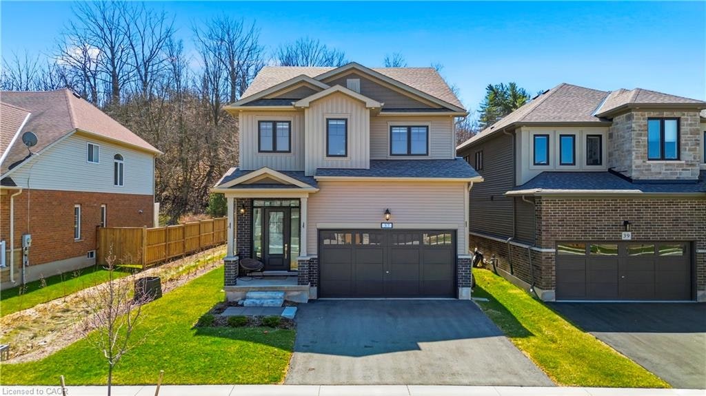 37 Riesling Street, Grimsby, ON, L3M 0L2