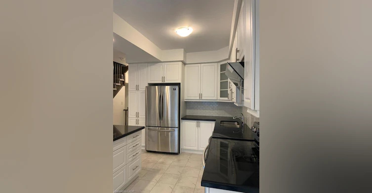 16 Dayman Drive, Hamilton, ON, L9K 0J9 - 6