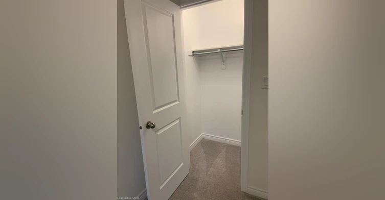 16 Dayman Drive, Hamilton, ON, L9K 0J9 - 13