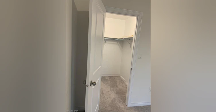 16 Dayman Drive, Hamilton, ON, L9K 0J9 - 16