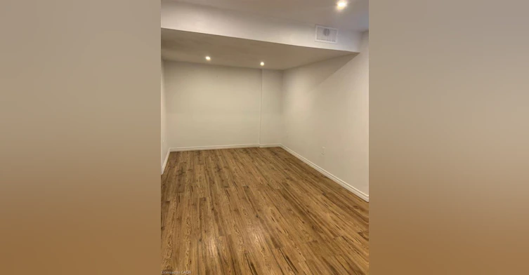 16 Dayman Drive, Hamilton, ON, L9K 0J9 - 28