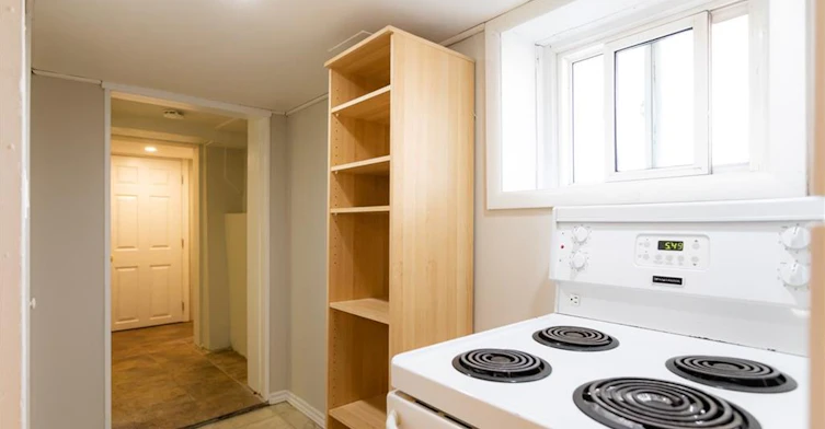 Basement-1439 Caroline Street, Burlington, ON, L7S 1H7 - 6