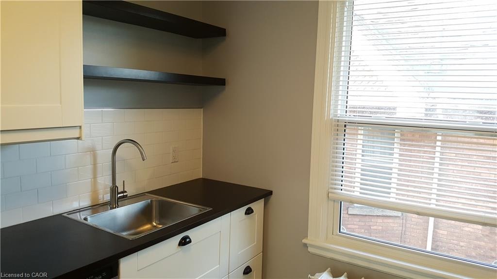 3-47 Sherman Avenue S, Hamilton, ON, L8M 2P6 - 3