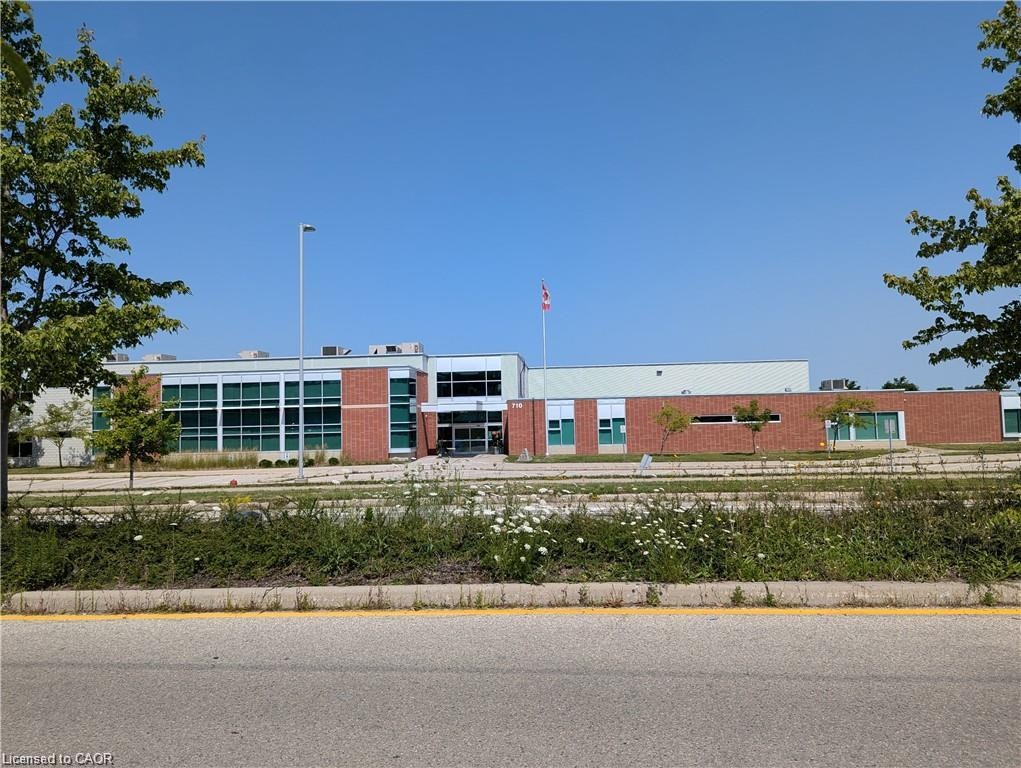 699 Laurelwood Drive, Waterloo, ON, N2V 2T8 - 22