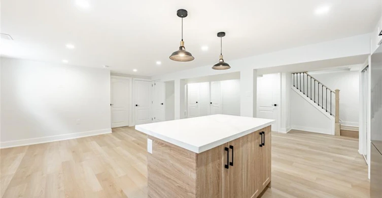 Lower-172 Fennell Avenue E, Hamilton, ON, L9A 1S3 - 10