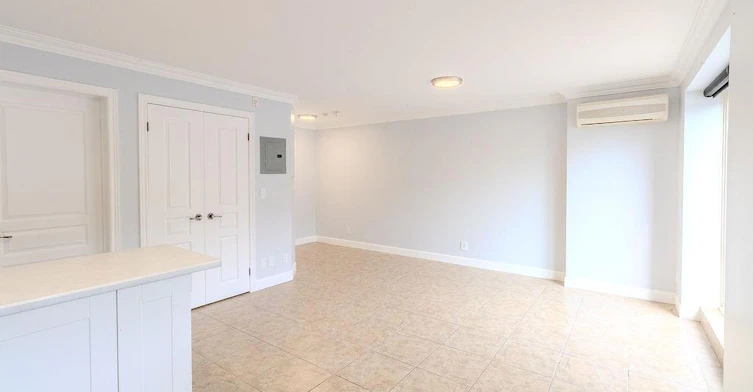 108-1212 Fennell Avenue E, Hamilton, ON, L8T 1T2 - 4