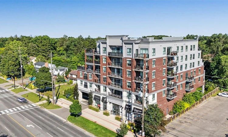 206-34 Plains Road E