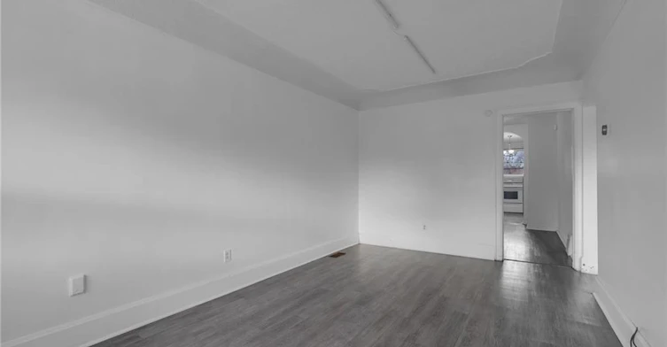 29 Harrison Avenue, Hamilton, ON, L8H 2Z8 - 6