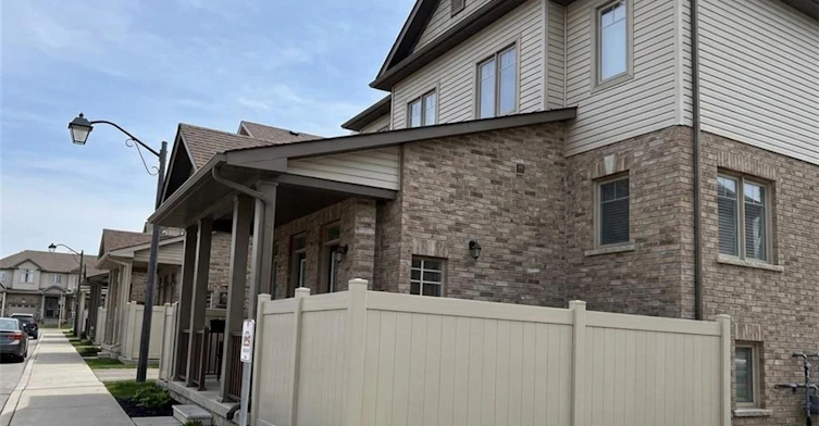 12D-388 Old Huron Road, Kitchener, ON, N2R 0J5 - 2