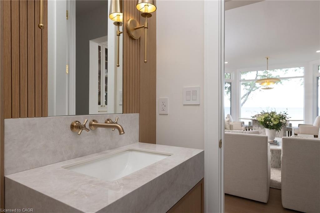 21 Second Street, Oakville, ON, L6J 3T1 - 25