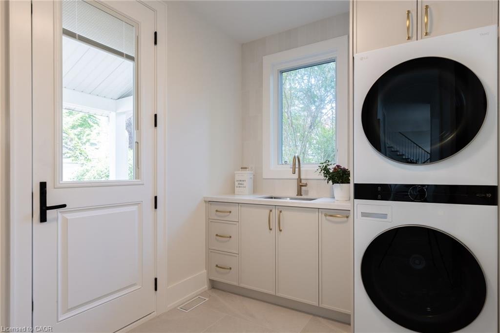 21 Second Street, Oakville, ON, L6J 3T1 - 26