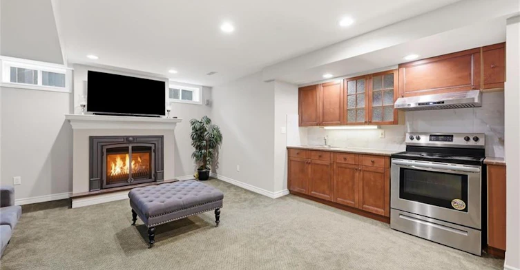 Lower-15 Pelham Drive, Hamilton, ON, L9K 1L4 - 10