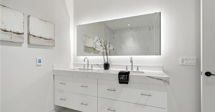 409-123 Maurice Drive, Oakville, ON, L6K 2W6 - 18