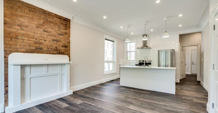 1-276 Sanford Avenue N, Hamilton, ON, L8L 6A1 - 4