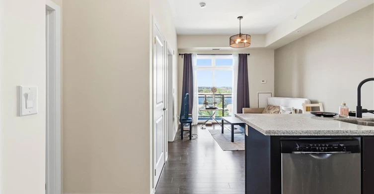 408-5020 Corporate Drive, Burlington, ON, L7L 0H7 - 9