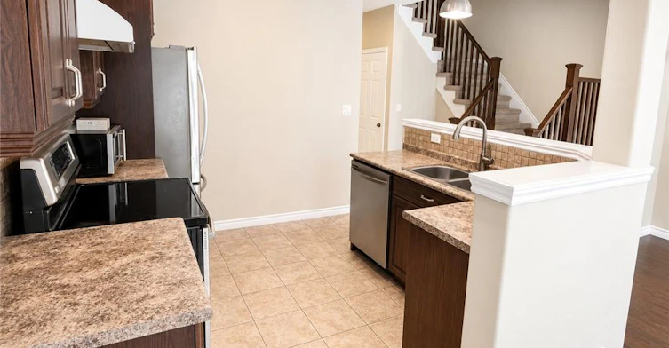 UPPER-313 Featherstone Crescent, Kitchener, ON, N2R 1Z4 - 6