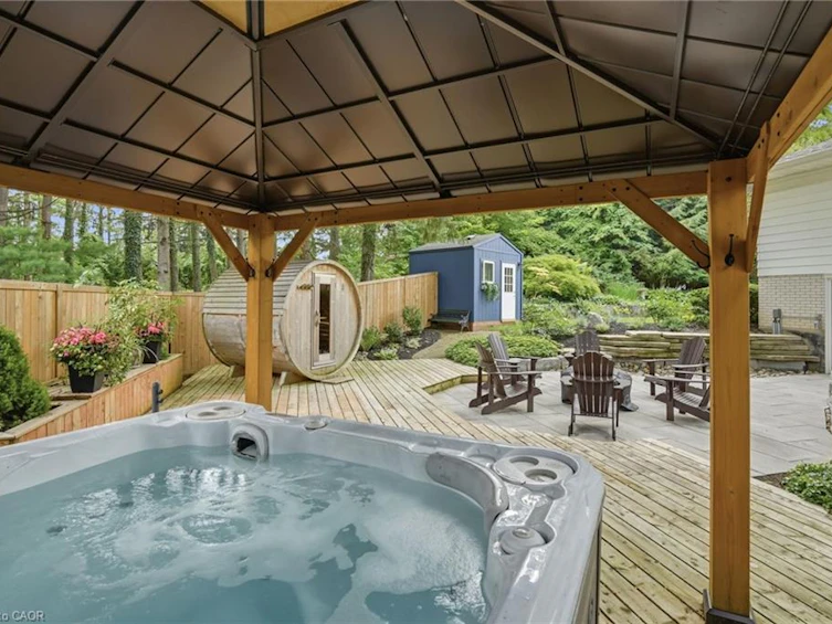 2 Jameson Drive, Hamilton, ON, L9H 5A2 - 48