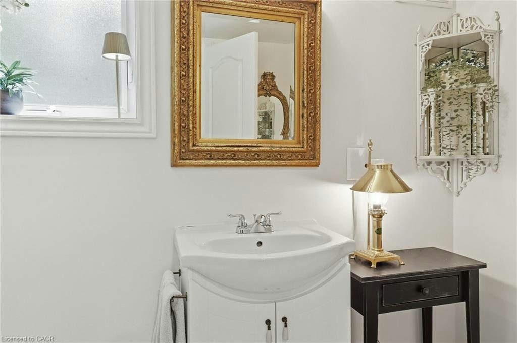 2 Jameson Drive, Hamilton, ON, L9H 5A2 - 36
