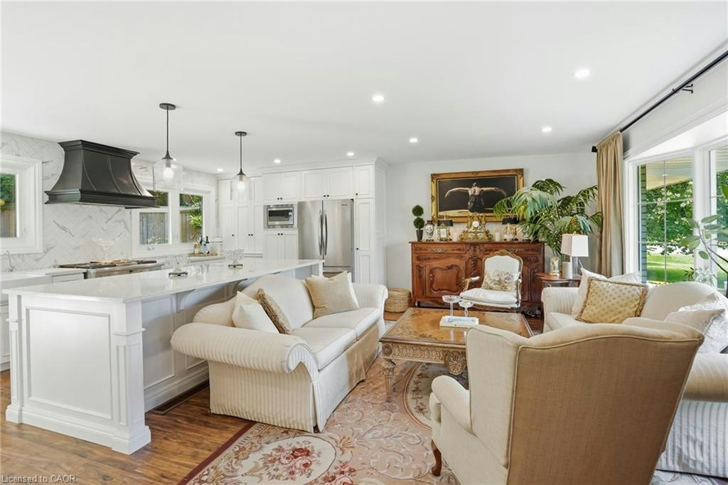 2 Jameson Drive, Hamilton, ON, L9H 5A2 - 9