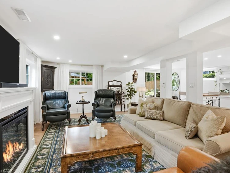 2 Jameson Drive, Hamilton, ON, L9H 5A2 - 30