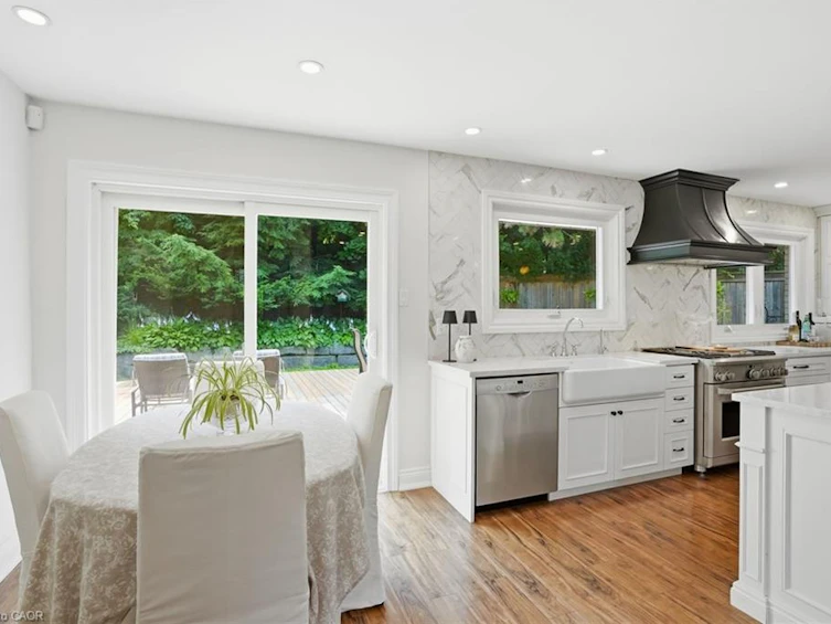 2 Jameson Drive, Hamilton, ON, L9H 5A2 - 14