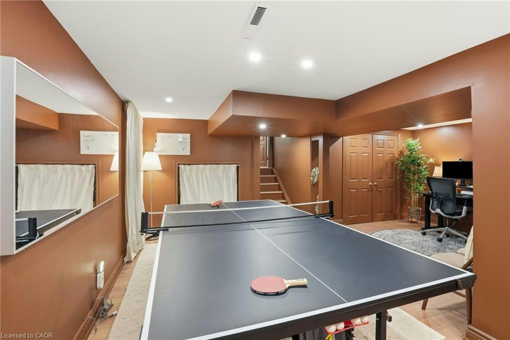 2 Jameson Drive, Hamilton, ON, L9H 5A2 - 39