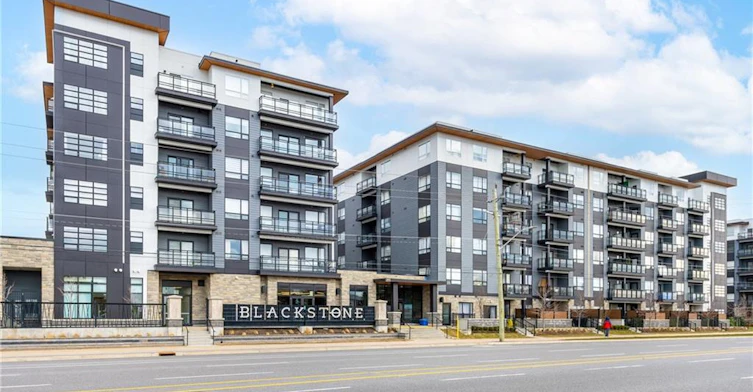 607-251 Northfield Drive E, Waterloo, ON, N2K 0G9 - 3