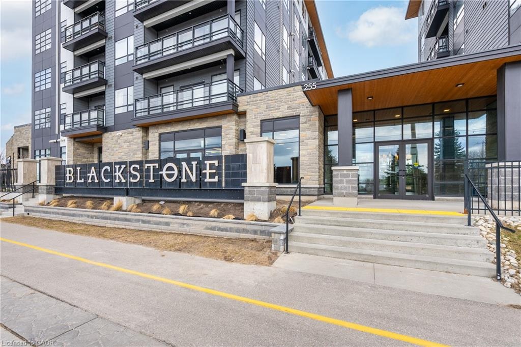 607-251 Northfield Drive E, Waterloo, ON, N2K 0G9 - 2