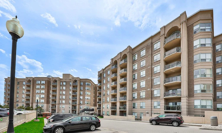 PH705-2085 Amherst Heights Drive
