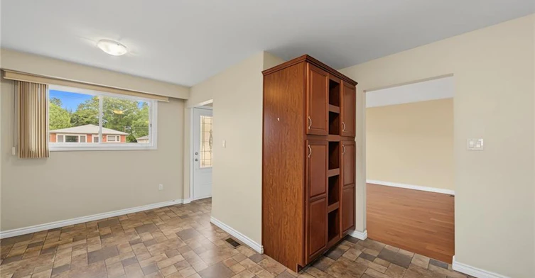 Main-59 Aterno Drive, Hamilton, ON, L9C 5S4 - 8