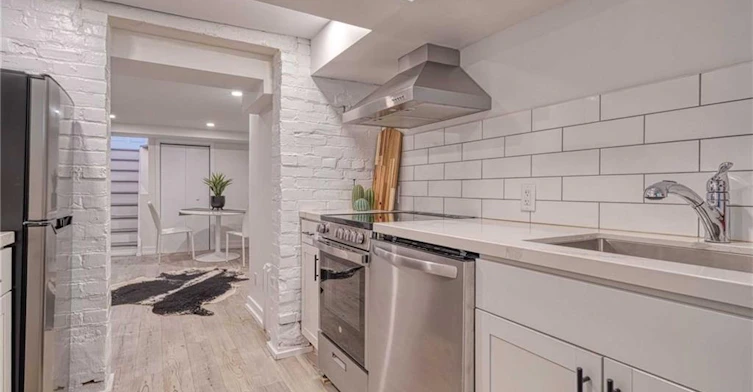 Lower Level-272 Park Street S, Hamilton, ON, L8P 3G4 - 13