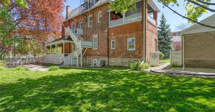 Lower Level-272 Park Street S, Hamilton, ON, L8P 3G4 - 7