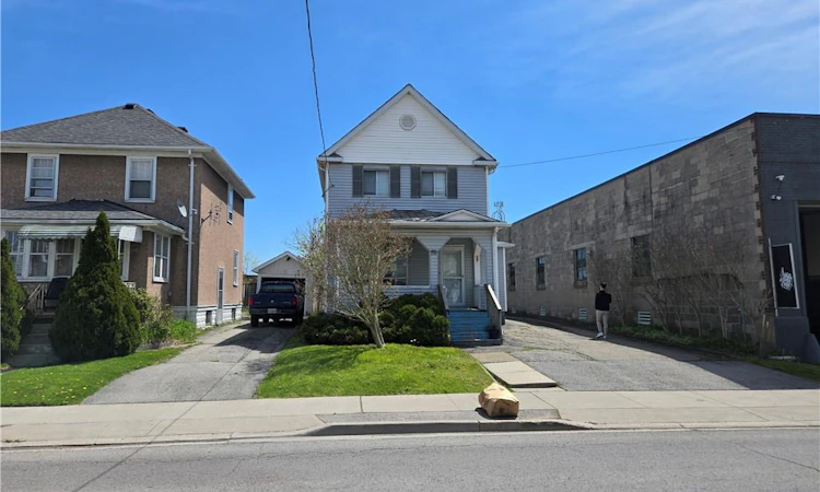 224 Burgar Street