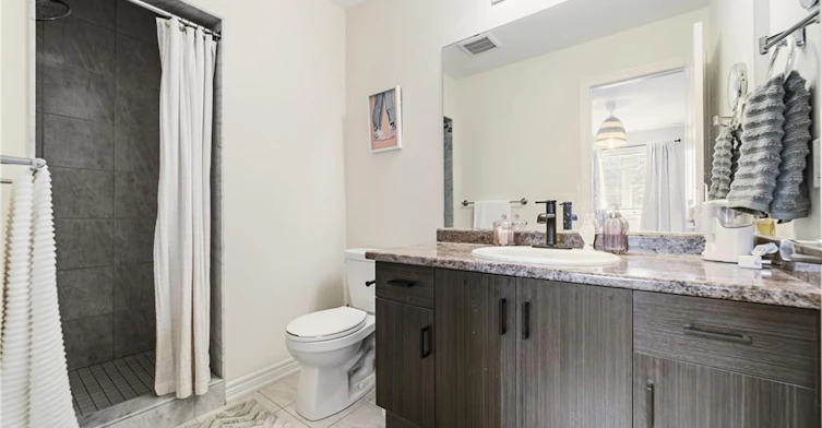 17 Southshore Crescent, Hamilton, ON, L8E 0J3 - 14