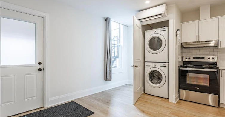 2-106 East Avenue S, Hamilton, ON, L8N 2T7 - 3