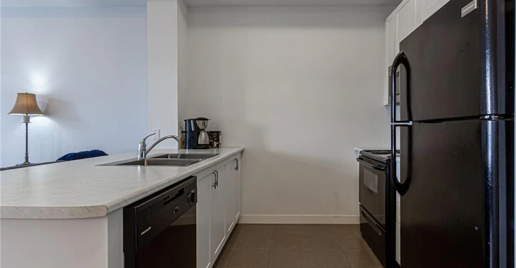 407-5010 Corporate Drive, Burlington, ON, L7L 0H6 - 8