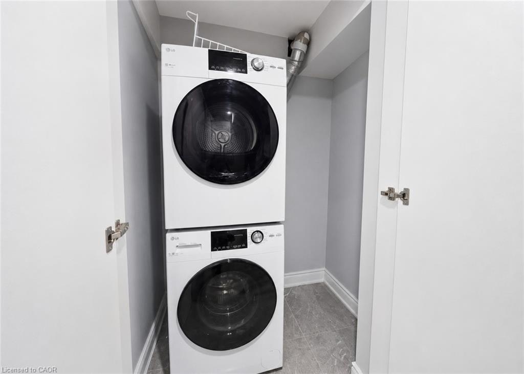 2-117 Markwood Drive, Kitchener, ON, N2M 2H3 - 4