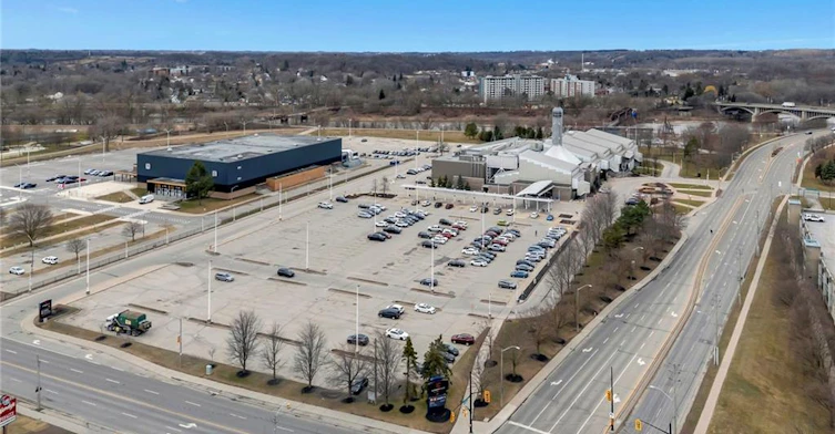 703-7 Erie Avenue, Brantford, ON, N3S 0K5 - 35