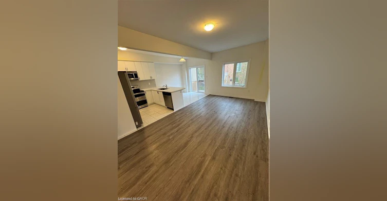 50-305 Garner Road W, Hamilton, ON, L9G 3E6 - 4