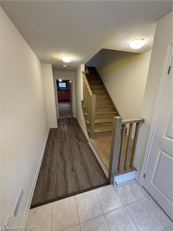 50-305 Garner Road W, Hamilton, ON, L9G 3E6 - 2