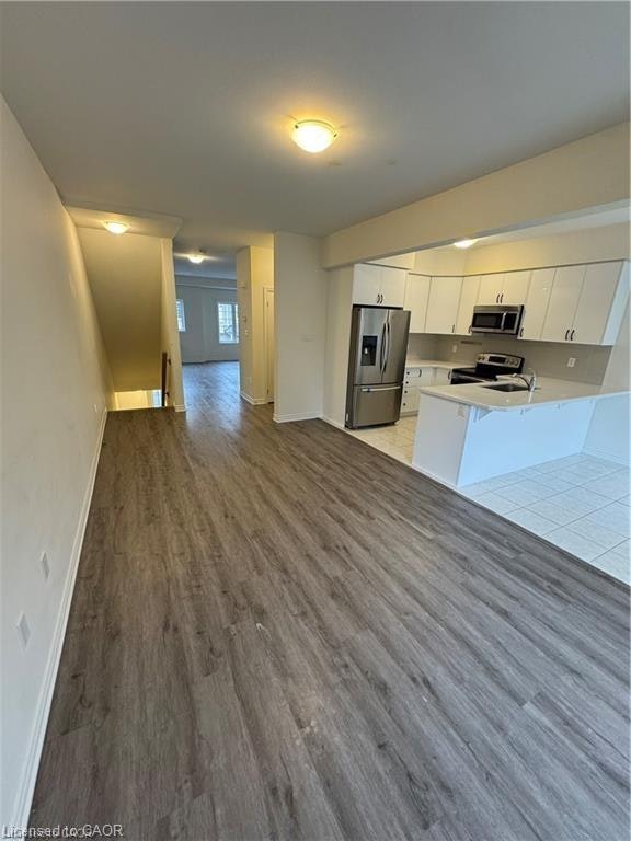 50-305 Garner Road W, Hamilton, ON, L9G 3E6 - 3