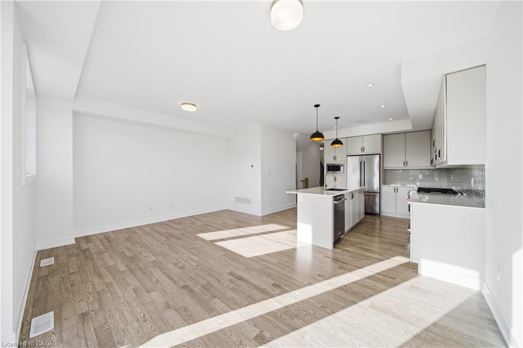 20-2273 Turnberry Road, Burlington, ON, L7M 2B2 - 17