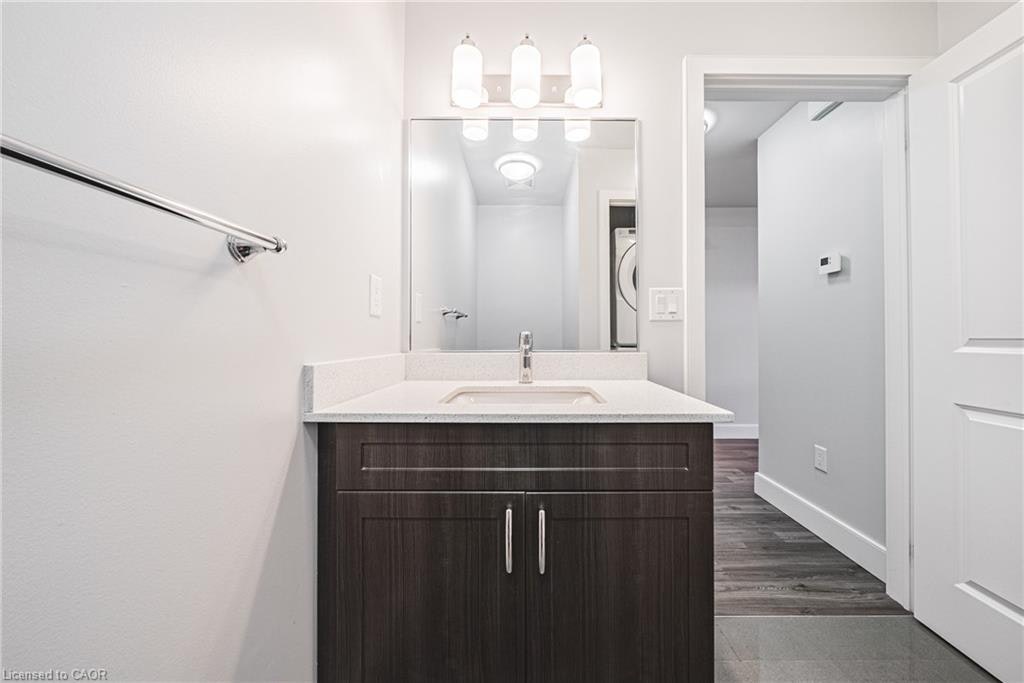 209-2061 Prospect Street, Burlington, ON, L7R 1Z2 - 12