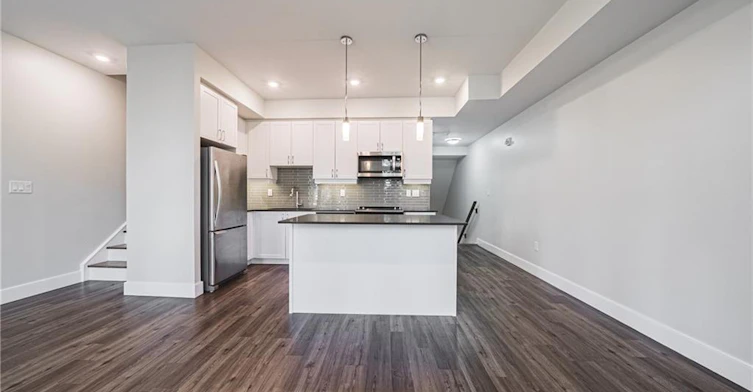 209-2061 Prospect Street, Burlington, ON, L7R 1Z2 - 4