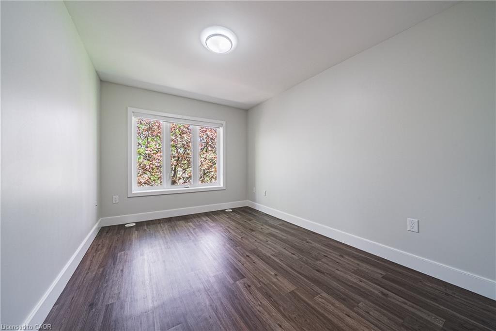 209-2061 Prospect Street, Burlington, ON, L7R 1Z2 - 9