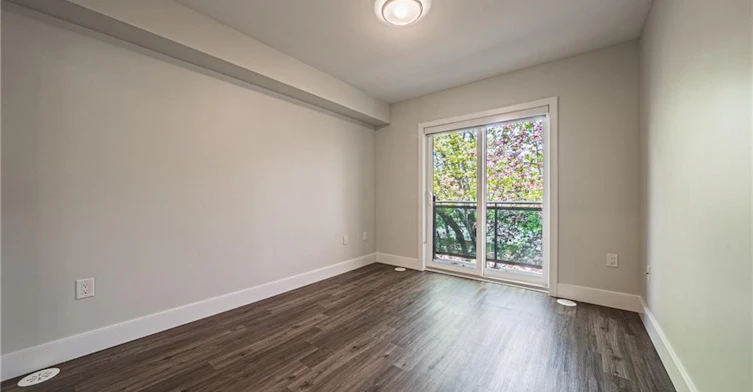 209-2061 Prospect Street, Burlington, ON, L7R 1Z2 - 8