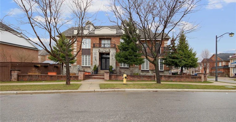 Lower-16 Sergio Marchi Street, Toronto, ON, M3L 0B7 - 34