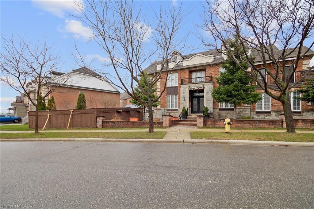 Lower-16 Sergio Marchi Street, Toronto, ON, M3L 0B7 - 33