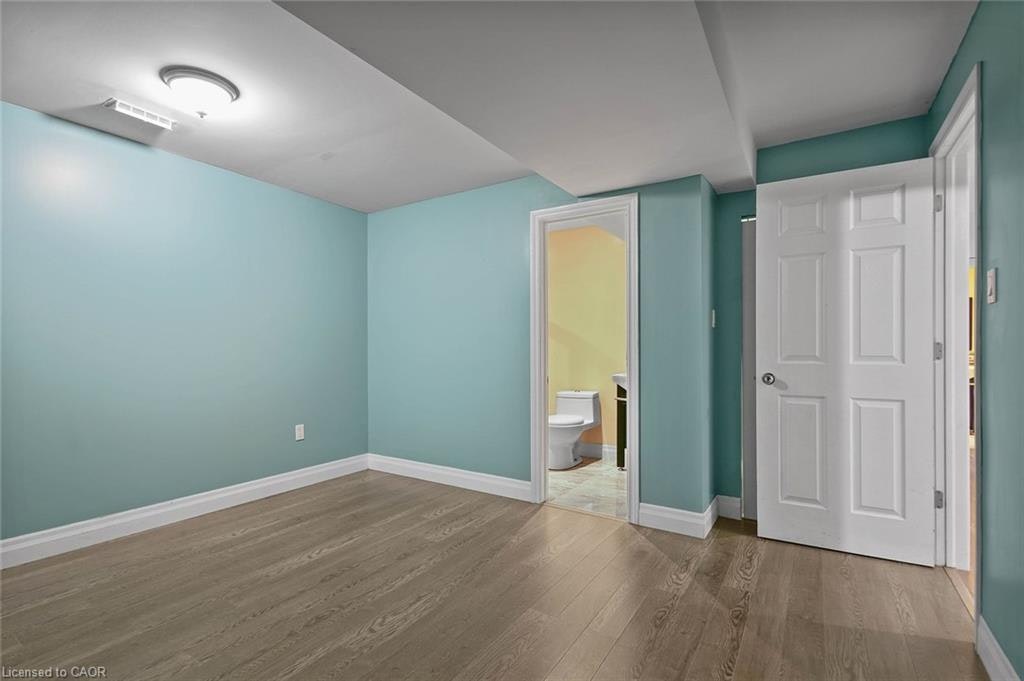 Lower-16 Sergio Marchi Street, Toronto, ON, M3L 0B7 - 20