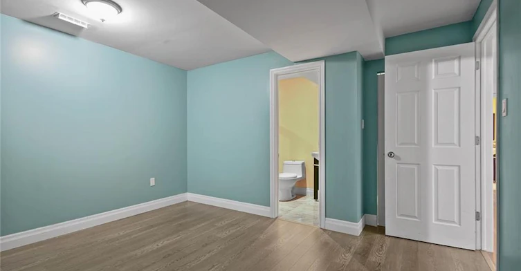 Lower-16 Sergio Marchi Street, Toronto, ON, M3L 0B7 - 20